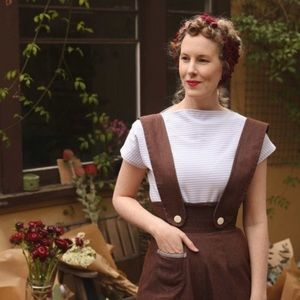 Vivien of Holloway Cap Sleeve Slash Neck Top Baby Stripe Dove